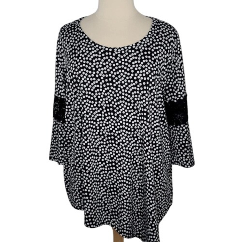 New Directions Black and White Polka Dot Top-
